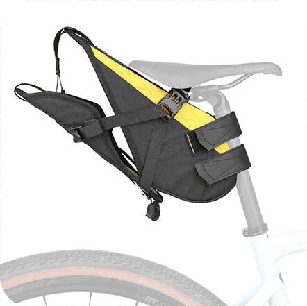 Instalacion de la bolsa de sillin Rhinowalk Wilderness con correas en sillin y tija 04 1 edited