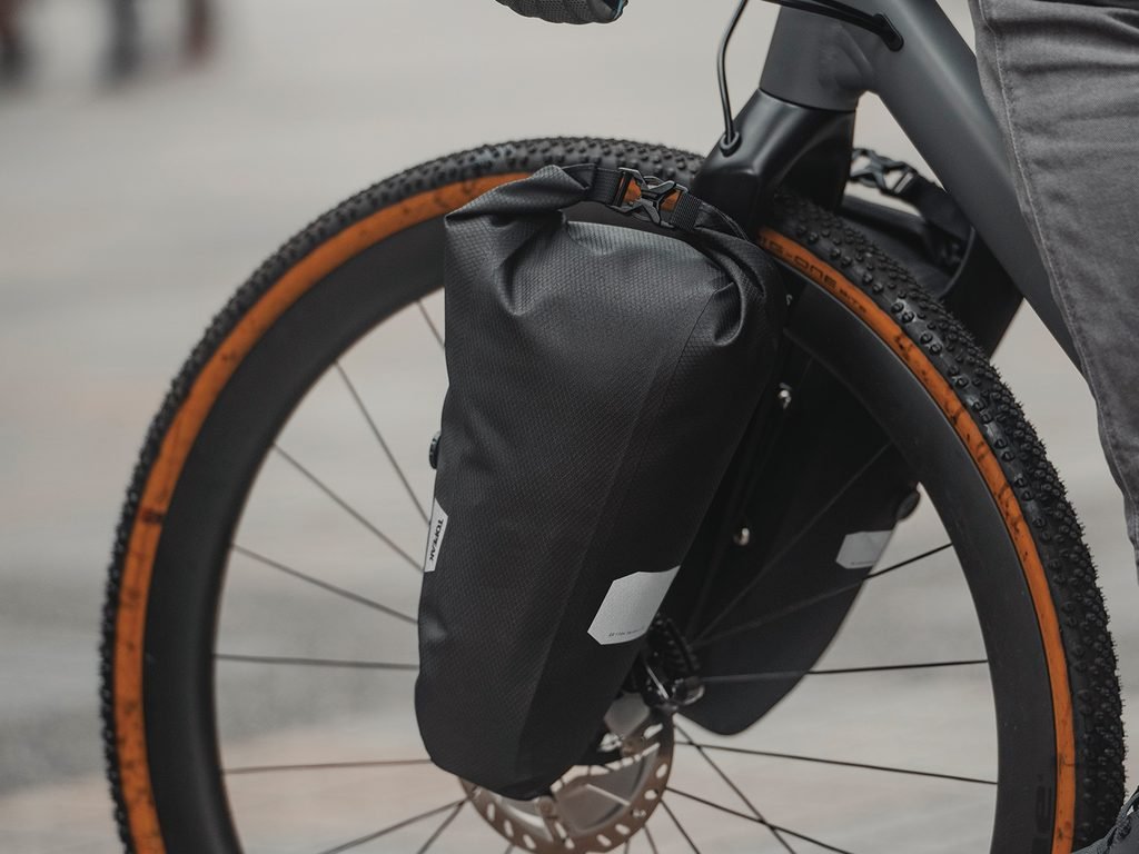 Topeak QR Fork DryBag 58 L liberacion rapida y valvula de aire
