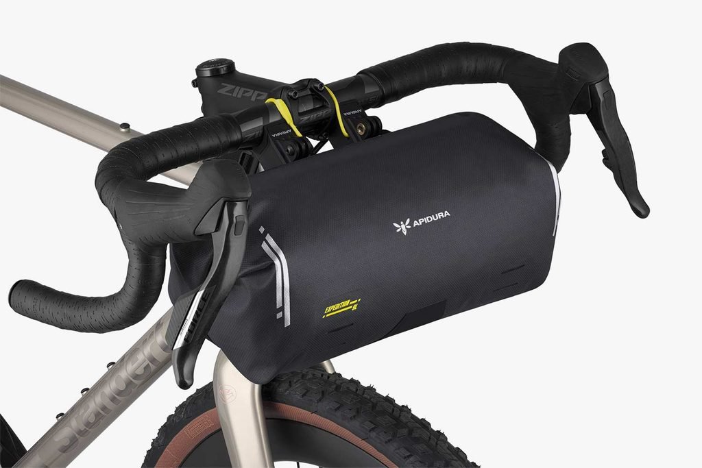 Apidura Expedition Handlebar Pack: cuando el espacio para las manos es decisivo